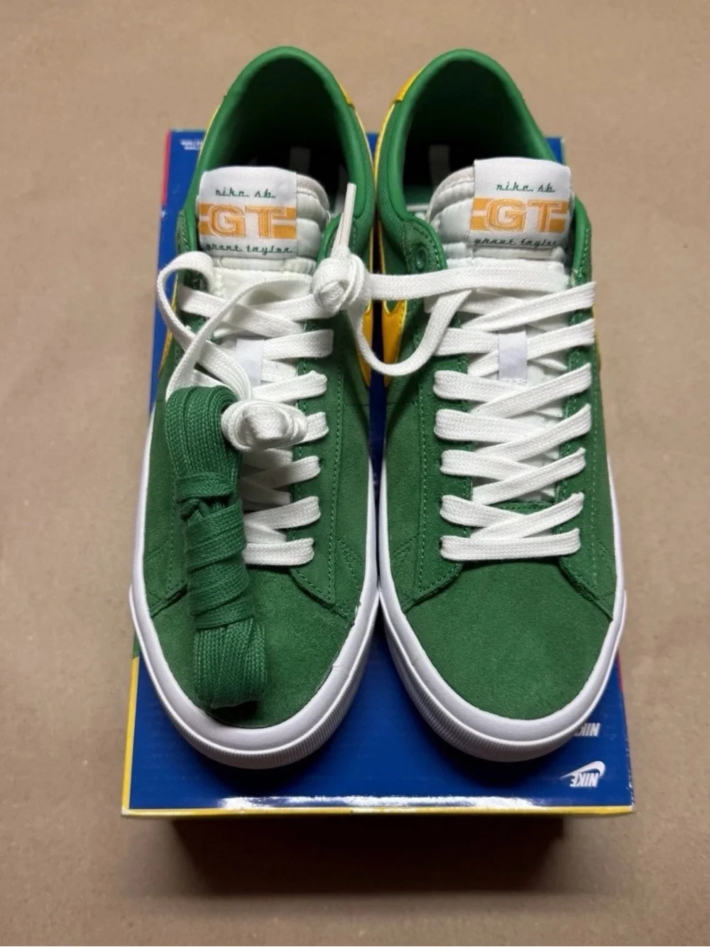 Nike Zoom Blazer Pro GT SB Low Lucky Green Gold Mens size 8 Shoes NEW!